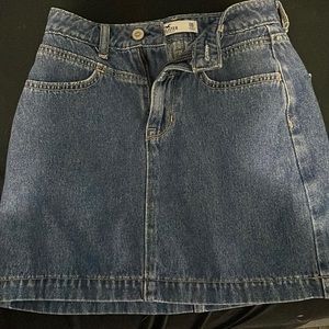 Jean skirt size 00